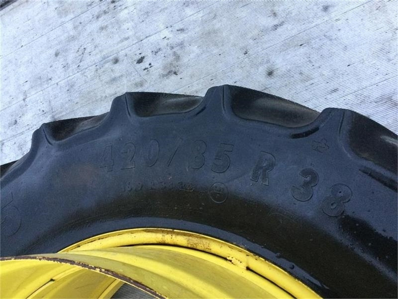Continental 420/85 R38 - Ban untuk Peralatan pertanian: gambar 3 Continental 420/85 R38 - Ban untuk Peralatan pertanian: gambar 3