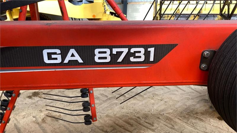 Kuhn GA 8731 - Tedder/ Menyapu: gambar 3 Kuhn GA 8731 - Tedder/ Menyapu: gambar 3
