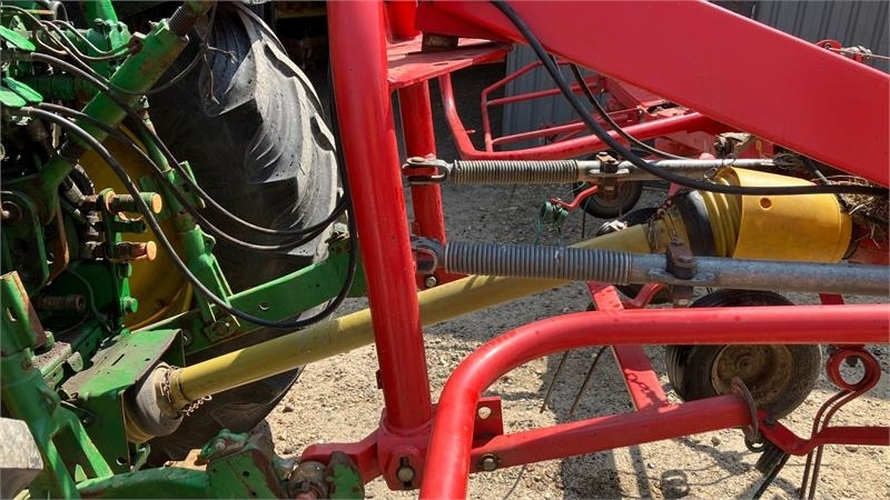 Kverneland 659 - 6 Rotor vender Vender - Tedder/ Menyapu: gambar 2 Kverneland 659 - 6 Rotor vender Vender - Tedder/ Menyapu: gambar 2