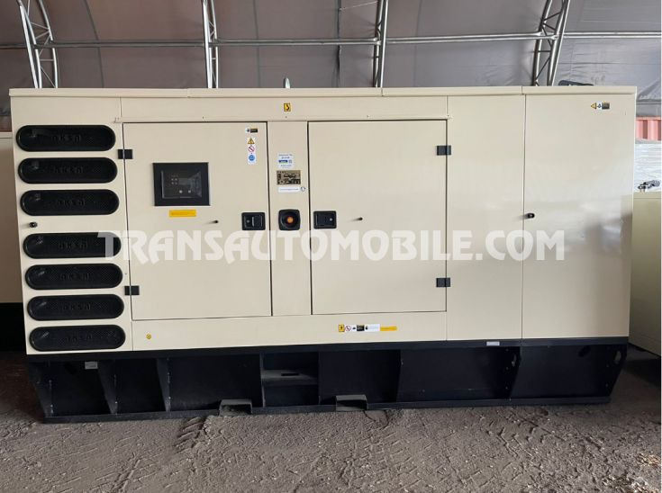 Cummins C150D5 150kVA - EXPORT OUT EU - Genset: gambar 1 Cummins C150D5 150kVA - EXPORT OUT EU - Genset: gambar 1
