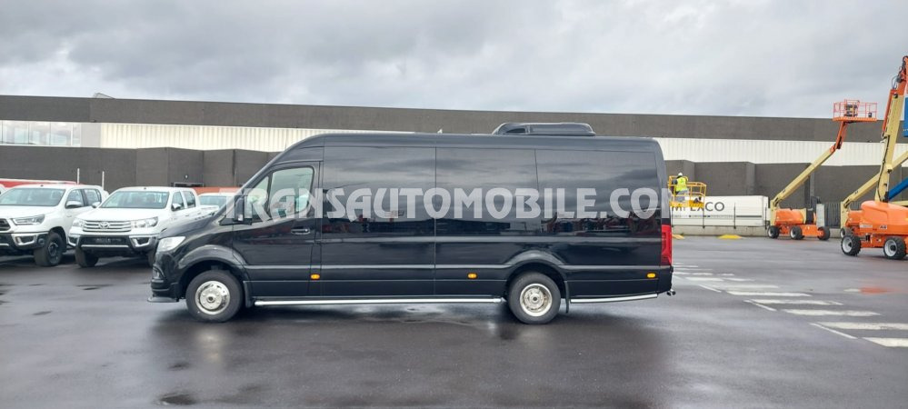 Mercedes Benz Sprinter 519 CDI 2.2L DIESEL AUTOMATIQUE vip - Bus mini, Van penumpang: gambar 5 Mercedes Benz Sprinter 519 CDI 2.2L DIESEL AUTOMATIQUE vip - Bus mini, Van penumpang: gambar 5