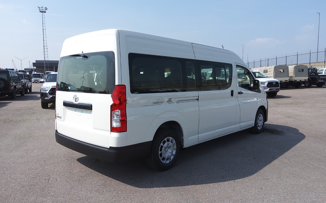 Bus mini, Van penumpang baru Toyota Hiace HIGH ROOF / TOIT HAUT 2.8L Diesel Manual base: gambar 8 Bus mini, Van penumpang baru Toyota Hiace HIGH ROOF / TOIT HAUT 2.8L Diesel Manual base: gambar 8
