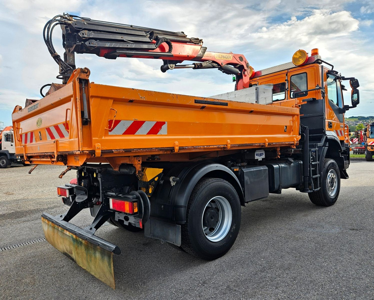 Iveco Trakker 190T33 4x4 Euro5 Kran Palfinger Funk - Truk jungkit, Truk derek: gambar 3 Iveco Trakker 190T33 4x4 Euro5 Kran Palfinger Funk - Truk jungkit, Truk derek: gambar 3