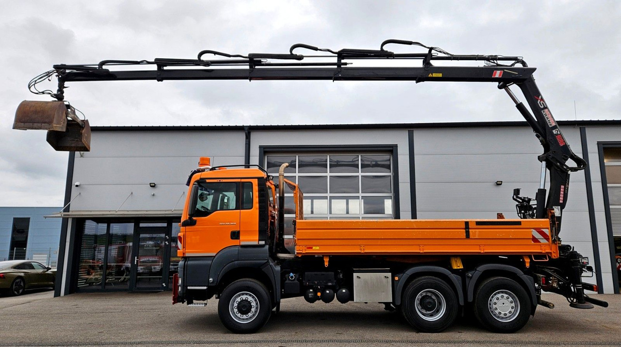 MAN TGS 28.360 6x4-4 HIAB 144E-4 Kran Euro5 - Truk jungkit, Truk derek: gambar 2 MAN TGS 28.360 6x4-4 HIAB 144E-4 Kran Euro5 - Truk jungkit, Truk derek: gambar 2