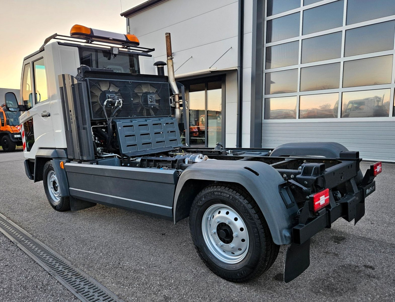 Multicar M31 H Euro6 4x4 175PS - Truk sasis: gambar 3 Multicar M31 H Euro6 4x4 175PS - Truk sasis: gambar 3