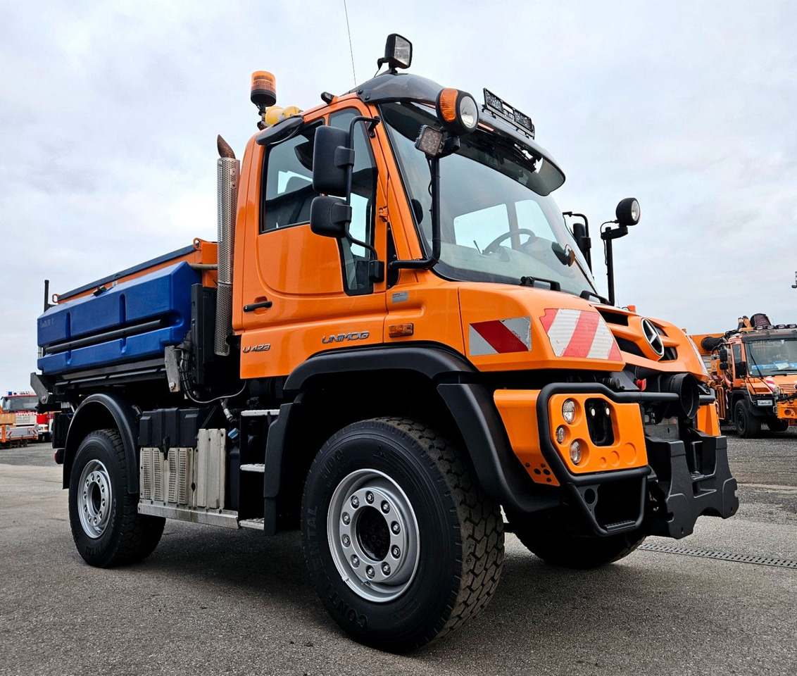 Truk jungkit Unimog U423 UGE Euro6 Hydrostat Schmidt Stratos: gambar 7 Truk jungkit Unimog U423 UGE Euro6 Hydrostat Schmidt Stratos: gambar 7
