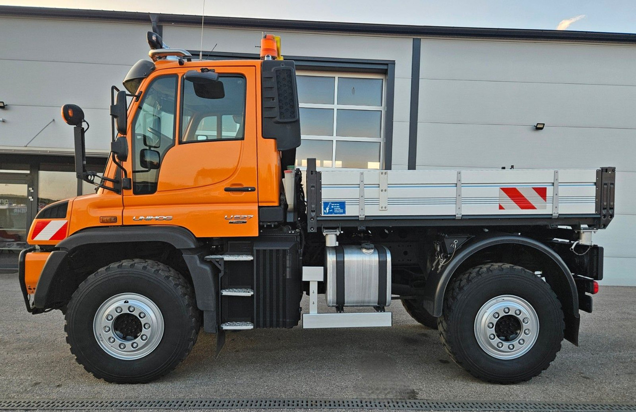 Unimog U527 UGE Euro6 VarioPilot Hydrostat - Truk jungkit: gambar 2 Unimog U527 UGE Euro6 VarioPilot Hydrostat - Truk jungkit: gambar 2