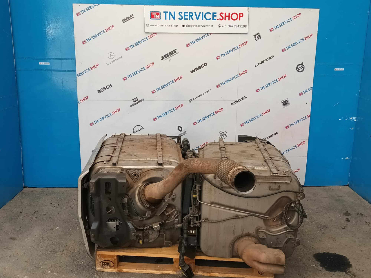 Catalizzatore Mercedes-Benz MP4 - Mesin: gambar 1 Catalizzatore Mercedes-Benz MP4 - Mesin: gambar 1