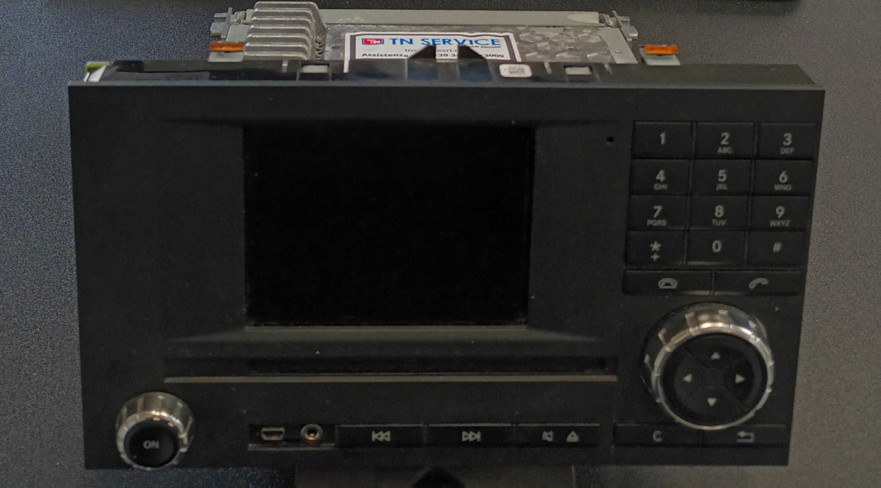 Centralina Autoradio Clima MB MP4 - Sistem listrik: gambar 1 Centralina Autoradio Clima MB MP4 - Sistem listrik: gambar 1