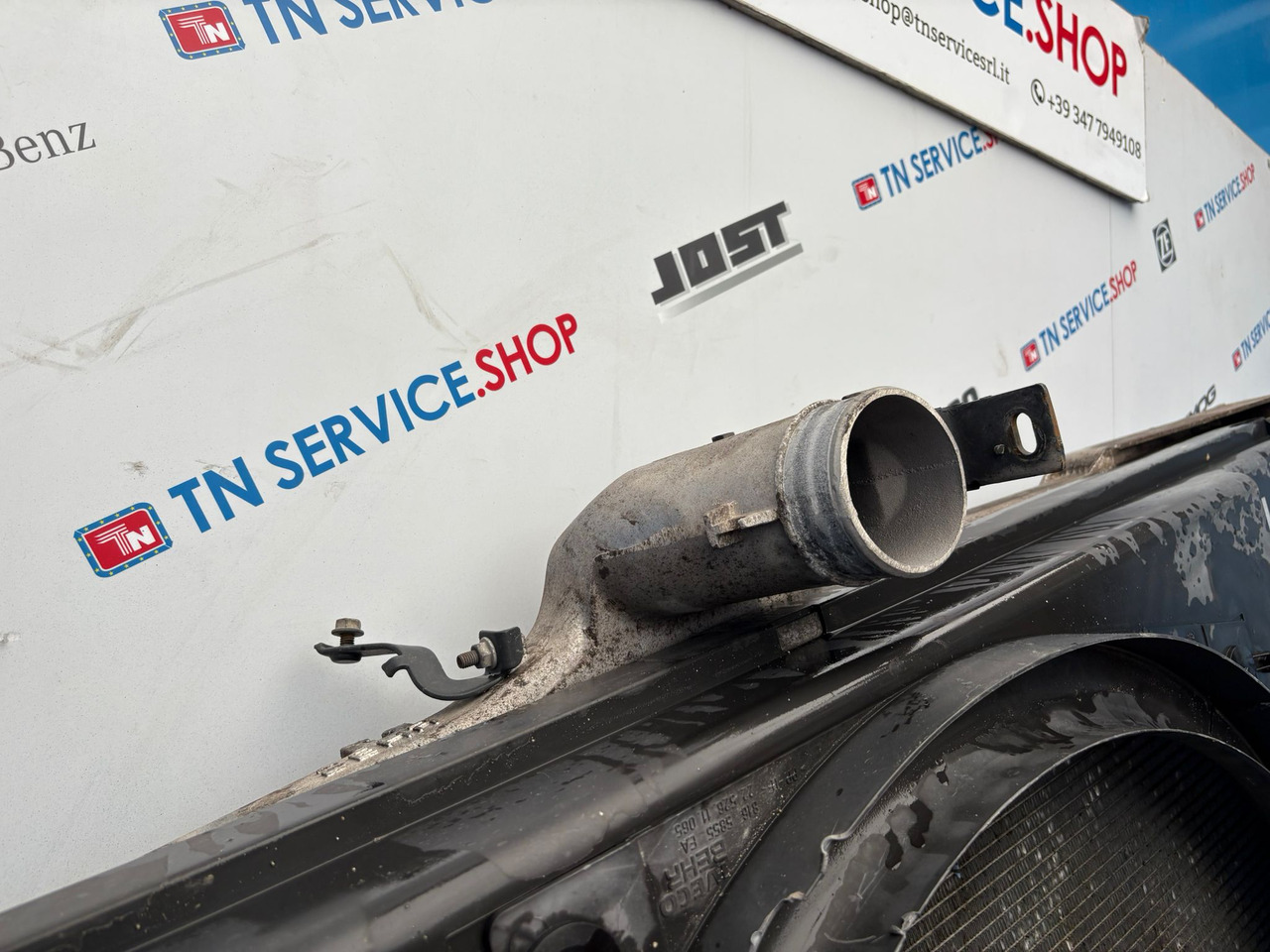 Radiatore aria condizionata Iveco - Kondensor untuk Truk: gambar 2 Radiatore aria condizionata Iveco - Kondensor untuk Truk: gambar 2