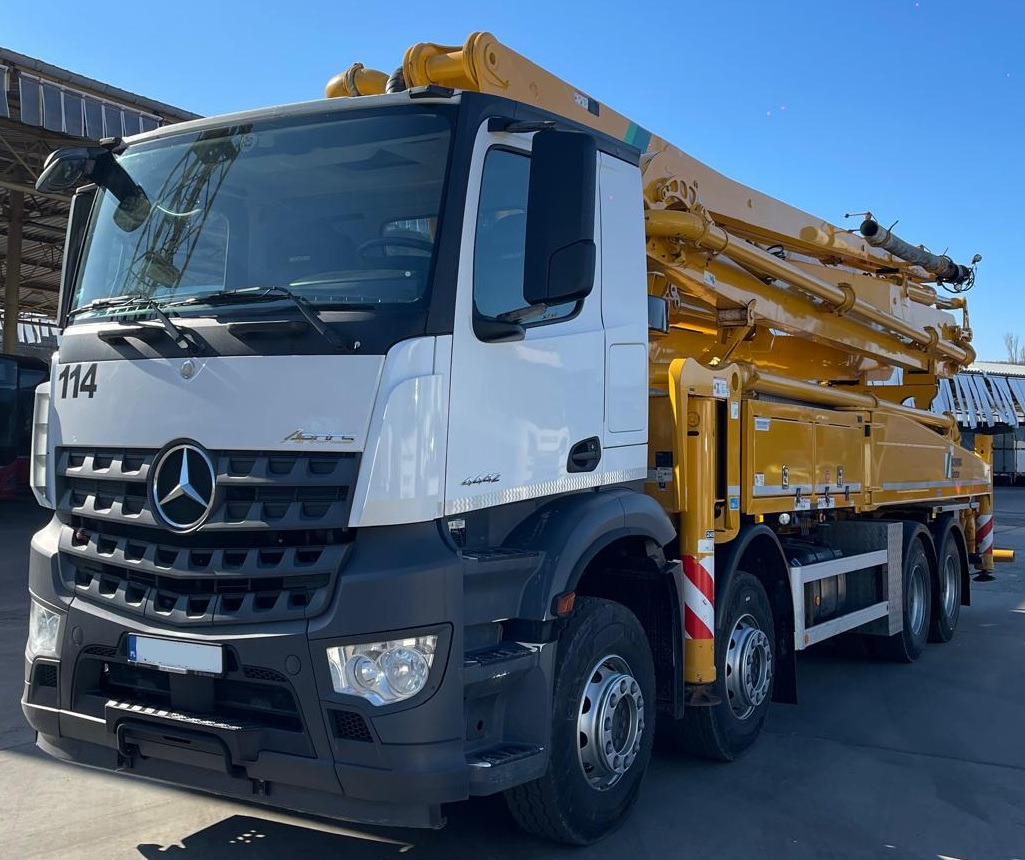 SCHWING STETTER 43M 5Z - Truk pompa beton: gambar 2 SCHWING STETTER 43M 5Z - Truk pompa beton: gambar 2