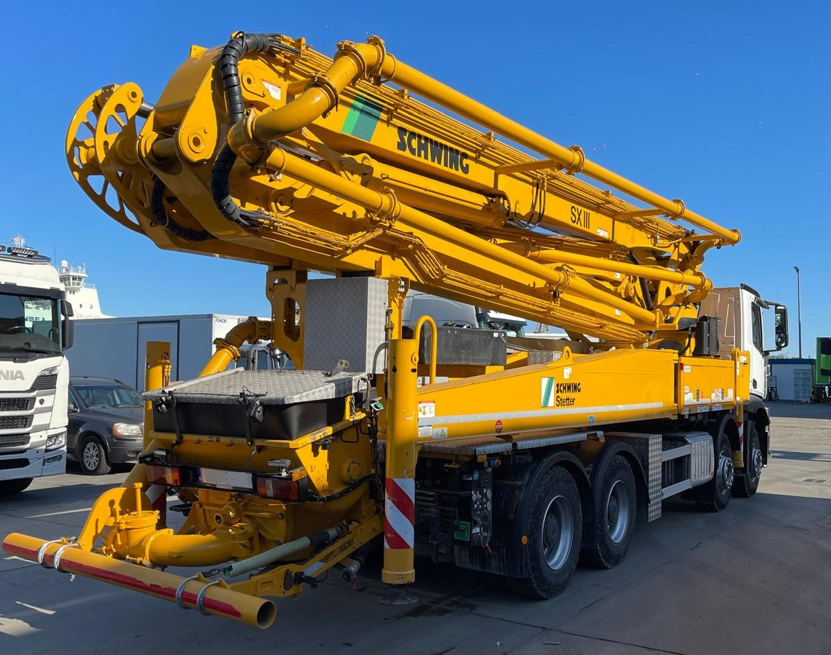 SCHWING STETTER 43M 5Z - Truk pompa beton: gambar 4 SCHWING STETTER 43M 5Z - Truk pompa beton: gambar 4