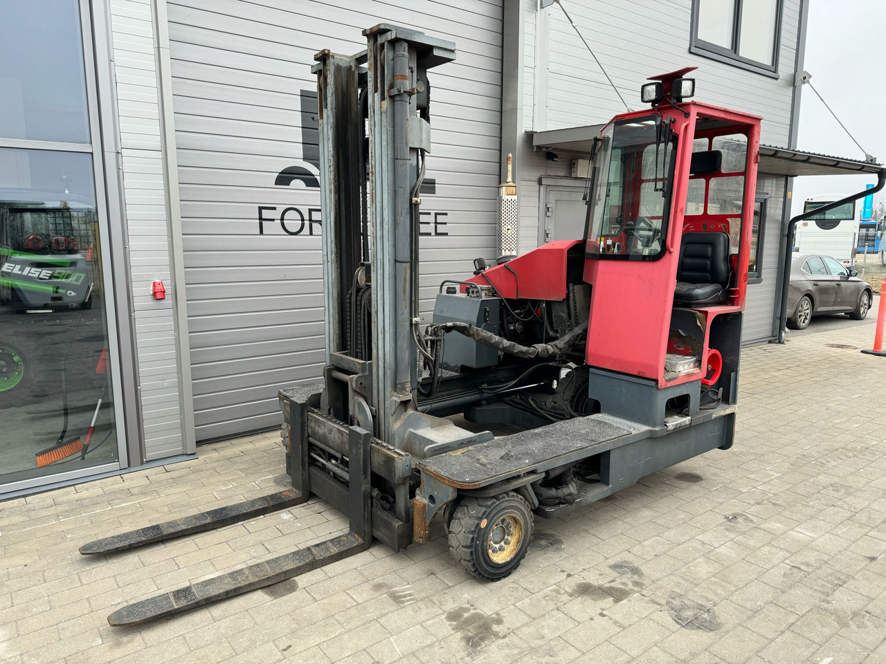 Combilift C4000 - Pemuat samping: gambar 2 Combilift C4000 - Pemuat samping: gambar 2