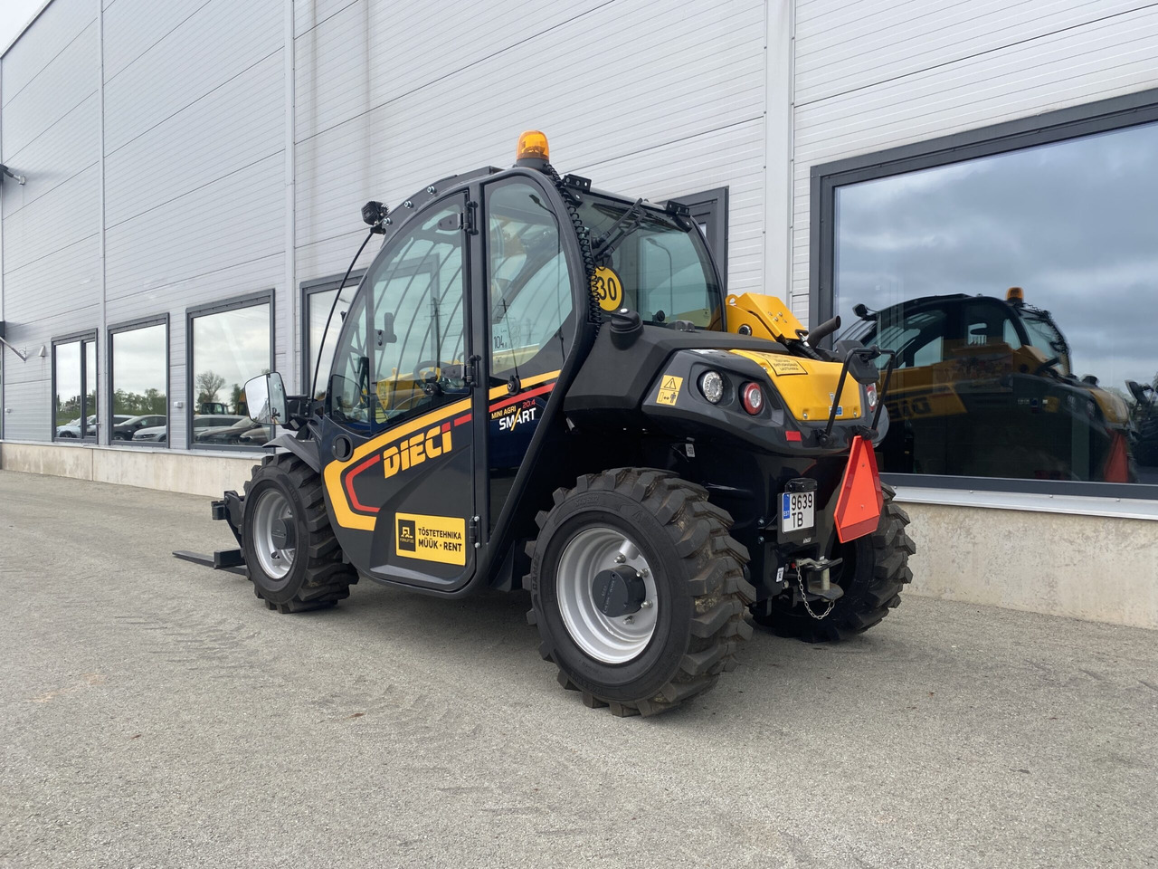 Dieci Mini Agri 20.4 SMART 37 kW - Telehandler: gambar 2 Dieci Mini Agri 20.4 SMART 37 kW - Telehandler: gambar 2