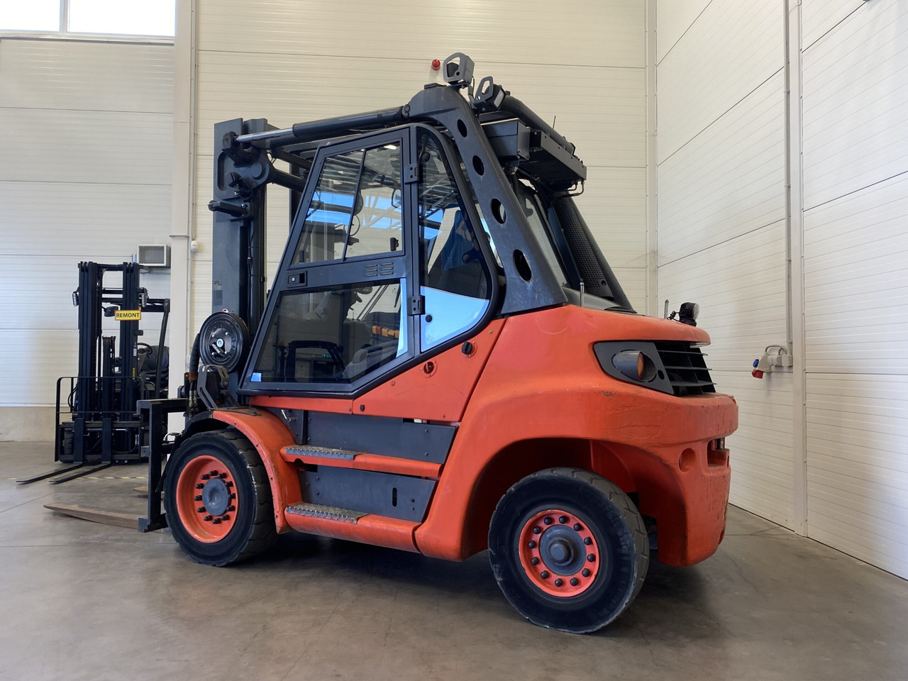 Linde H80D - Forklift diesel: gambar 2 Linde H80D - Forklift diesel: gambar 2