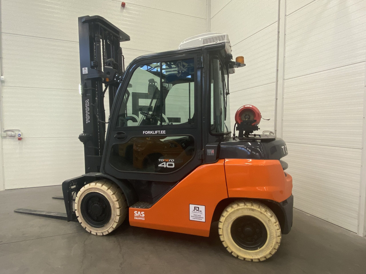 TOYOTA 8FG35N - Forklift LPG: gambar 2 TOYOTA 8FG35N - Forklift LPG: gambar 2