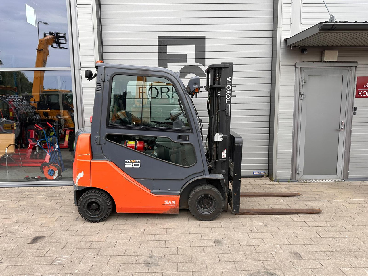 Toyota 8FDKF20 - Forklift diesel: gambar 5 Toyota 8FDKF20 - Forklift diesel: gambar 5