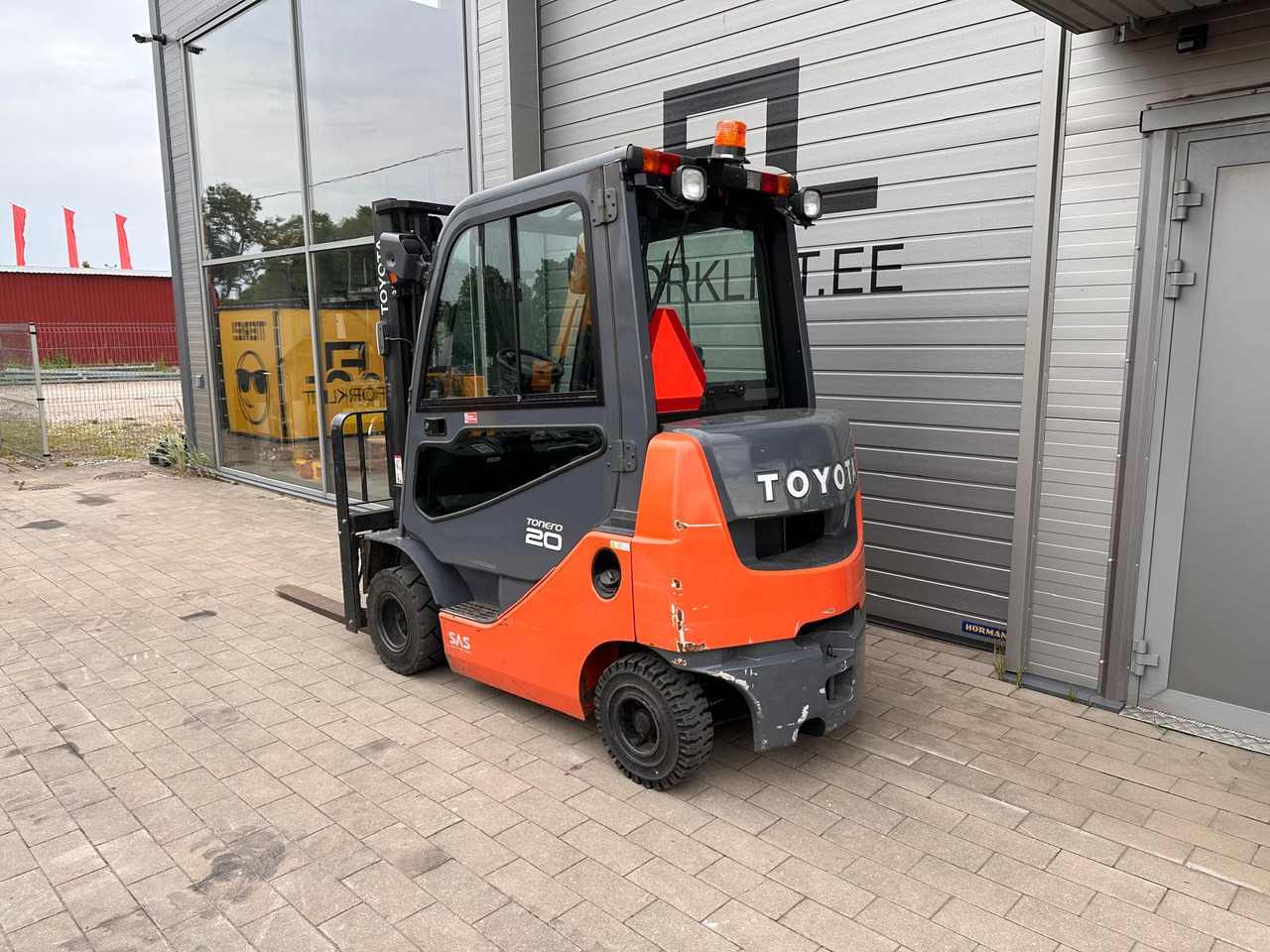 Toyota 8FDKF20 - Forklift diesel: gambar 3 Toyota 8FDKF20 - Forklift diesel: gambar 3