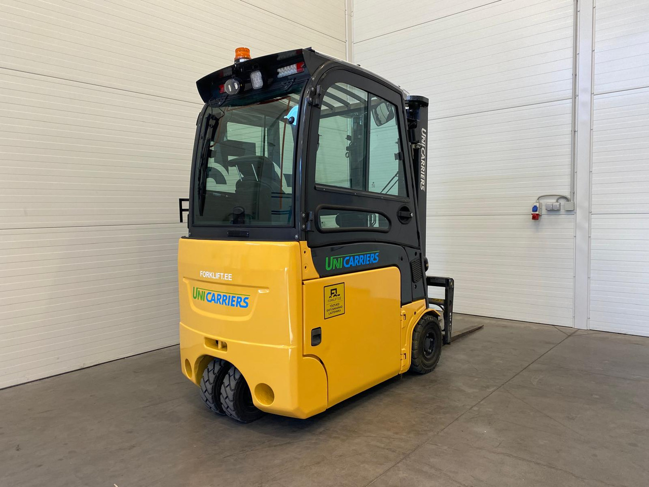 Unicarriers A2N1L16Q - Forklift listrik: gambar 4 Unicarriers A2N1L16Q - Forklift listrik: gambar 4