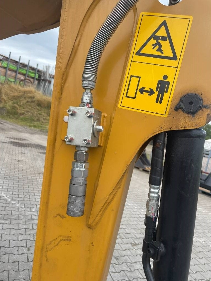 Sany SY 18 C - Ekskavator mini: gambar 5 Sany SY 18 C - Ekskavator mini: gambar 5
