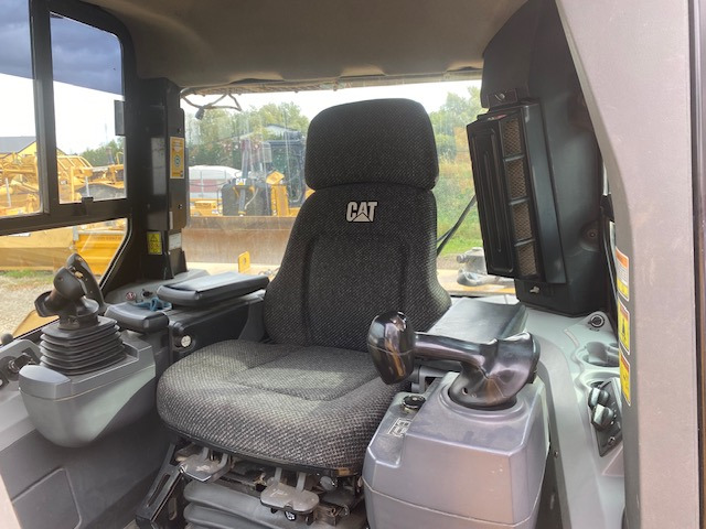CATERPILLAR D7E - Bulldozer: gambar 5 CATERPILLAR D7E - Bulldozer: gambar 5
