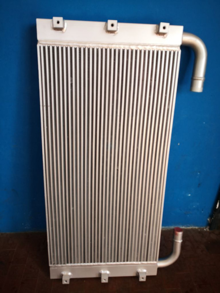 4650353 OILCOOLER HITACHI ZX 210.3 - Radiator: gambar 1 4650353 OILCOOLER HITACHI ZX 210.3 - Radiator: gambar 1