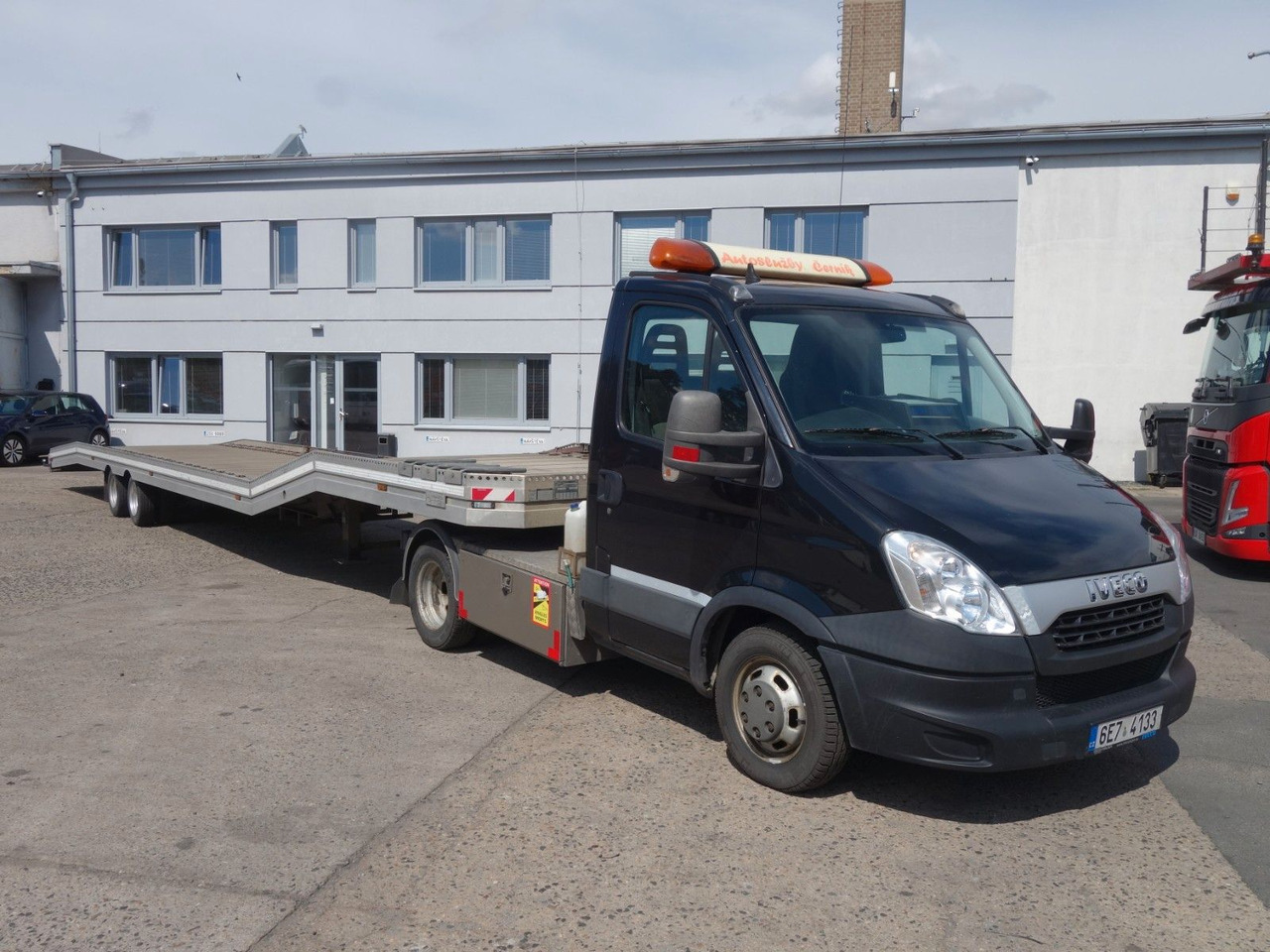 Iveco Daily 35C17 mit Anhänger für 3 PKW - Truk pengangkut mobil: gambar 3 Iveco Daily 35C17 mit Anhänger für 3 PKW - Truk pengangkut mobil: gambar 3