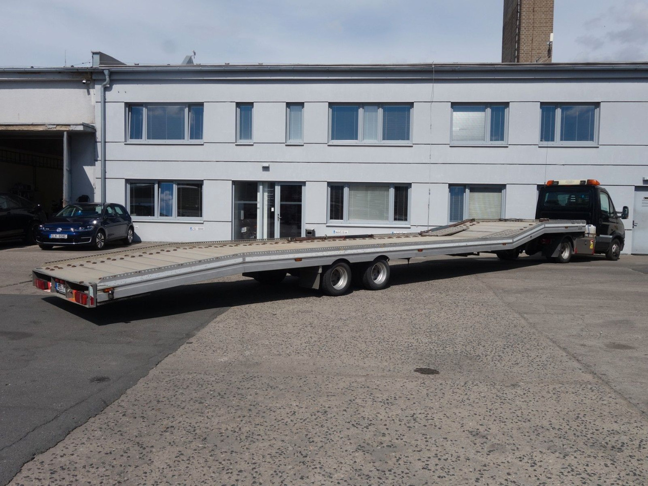 Iveco Daily 35C17 mit Anhänger für 3 PKW - Truk pengangkut mobil: gambar 5 Iveco Daily 35C17 mit Anhänger für 3 PKW - Truk pengangkut mobil: gambar 5