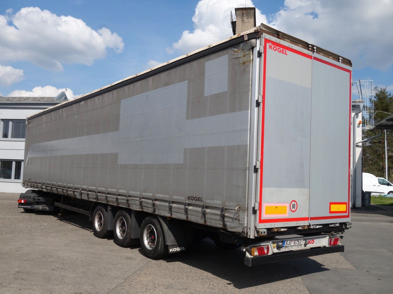 Kögel SN24 MEGA, Liftachse, SAF Achsen - Semi-trailer dengan terpal samping: gambar 2 Kögel SN24 MEGA, Liftachse, SAF Achsen - Semi-trailer dengan terpal samping: gambar 2