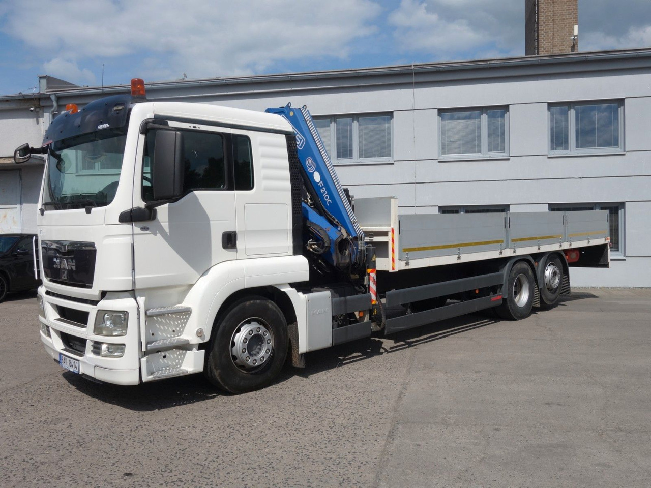 MAN TGS 26.360 FG 6x2 mit Fassi F210C - Truk derek: gambar 1 MAN TGS 26.360 FG 6x2 mit Fassi F210C - Truk derek: gambar 1