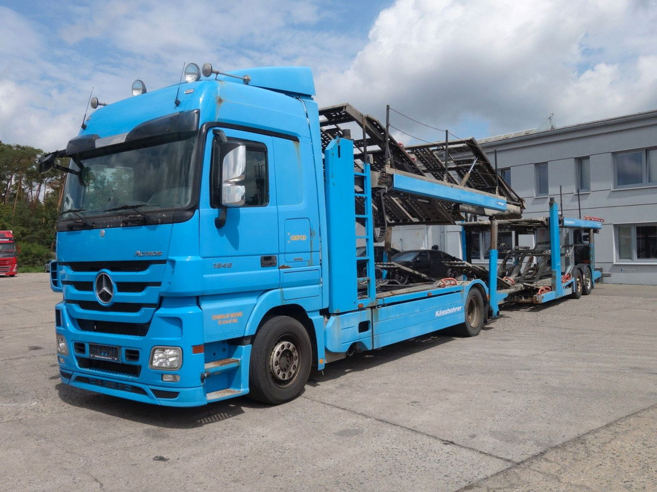 Mercedes-Benz Actros 1846 mit Kässbohrer Metago/Vario - Truk pengangkut mobil: gambar 1 Mercedes-Benz Actros 1846 mit Kässbohrer Metago/Vario - Truk pengangkut mobil: gambar 1