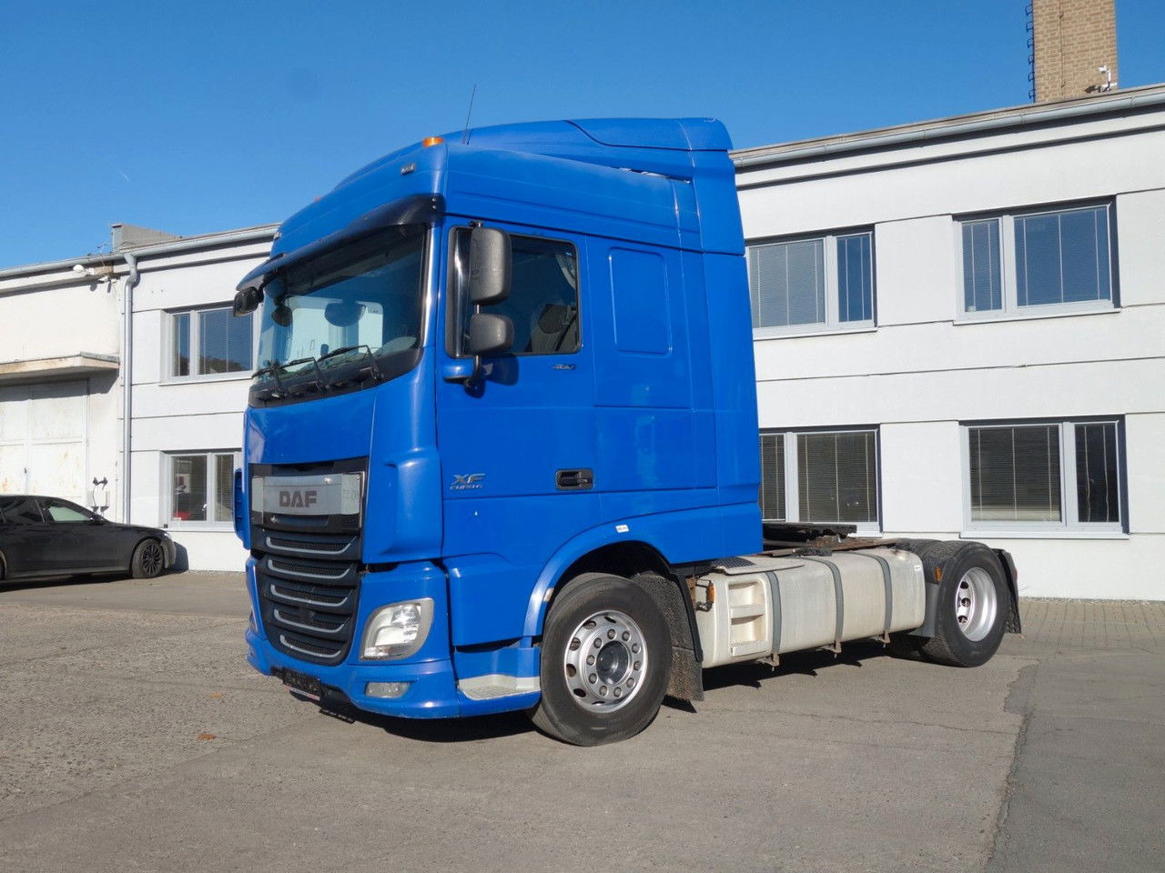 DAF XF 460 SC E6, Standard - Tractor head: gambar 1 DAF XF 460 SC E6, Standard - Tractor head: gambar 1