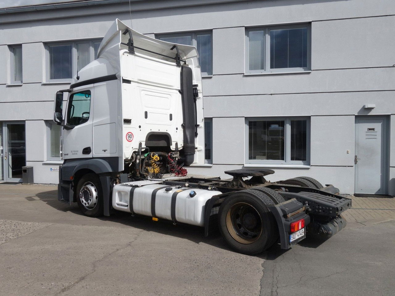 Mercedes-Benz Actros 1842 Lsnrl - Tractor head: gambar 4 Mercedes-Benz Actros 1842 Lsnrl - Tractor head: gambar 4