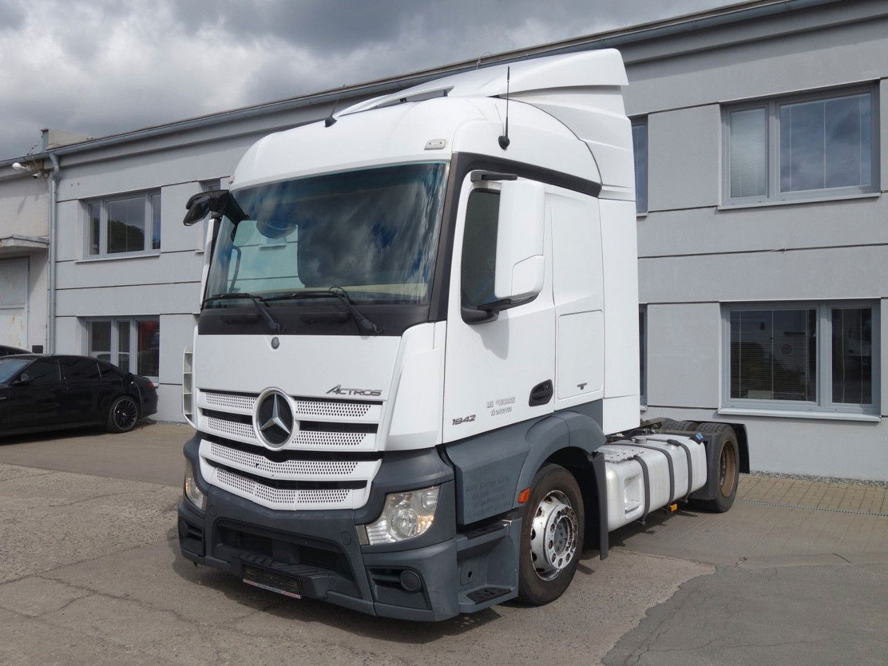 Mercedes-Benz Actros 1842 Lsnrl - Tractor head: gambar 1 Mercedes-Benz Actros 1842 Lsnrl - Tractor head: gambar 1