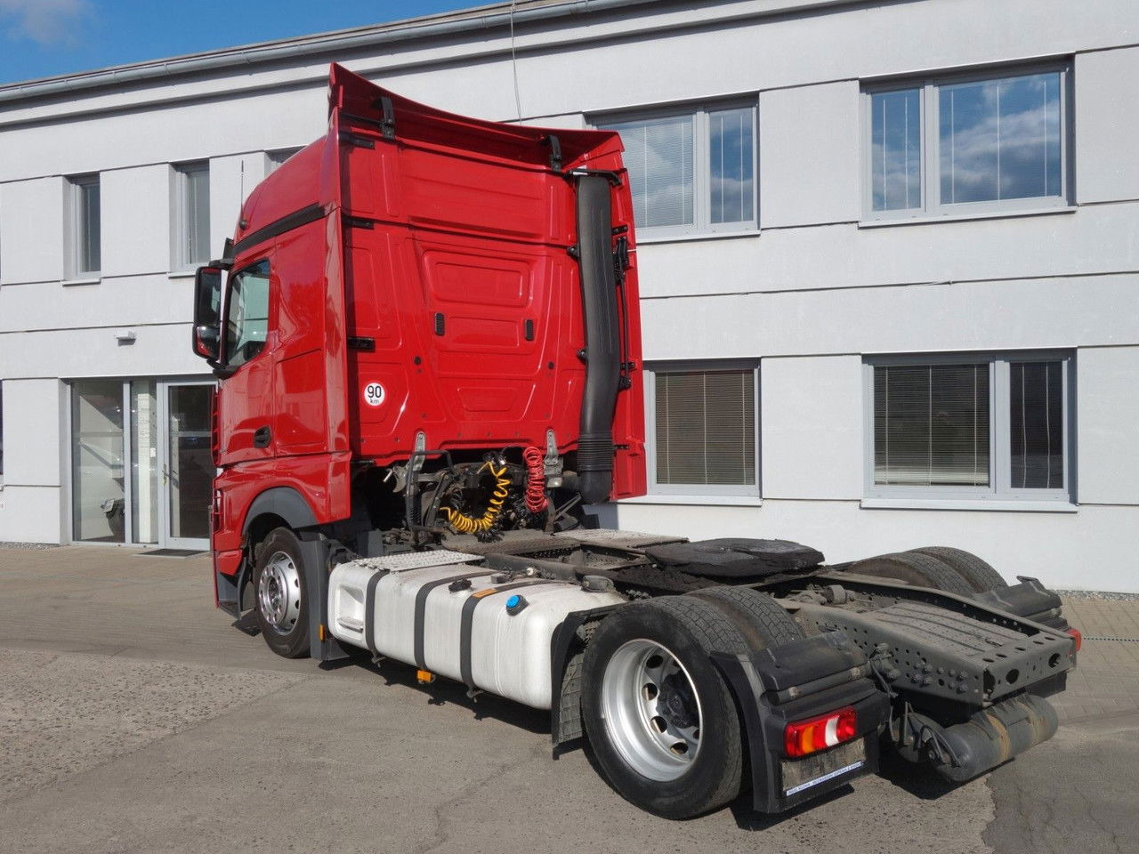 Mercedes-Benz Actros 1845 Lsnrl, Lowdeck, Standklima - Tractor head: gambar 4 Mercedes-Benz Actros 1845 Lsnrl, Lowdeck, Standklima - Tractor head: gambar 4