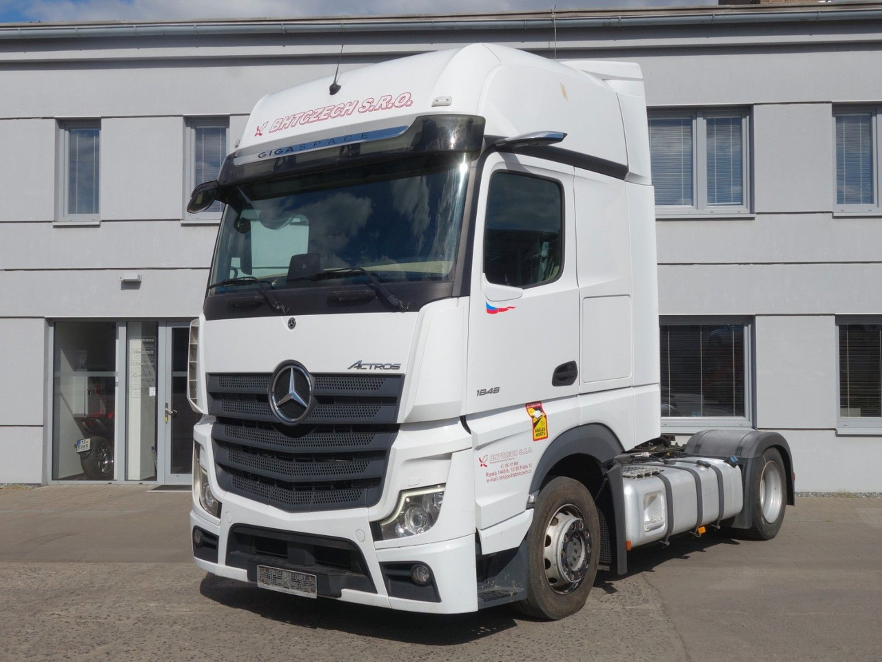 Mercedes-Benz Actros 1848 LSNRL Giga Space, Xenon, Cam - Tractor head: gambar 1 Mercedes-Benz Actros 1848 LSNRL Giga Space, Xenon, Cam - Tractor head: gambar 1