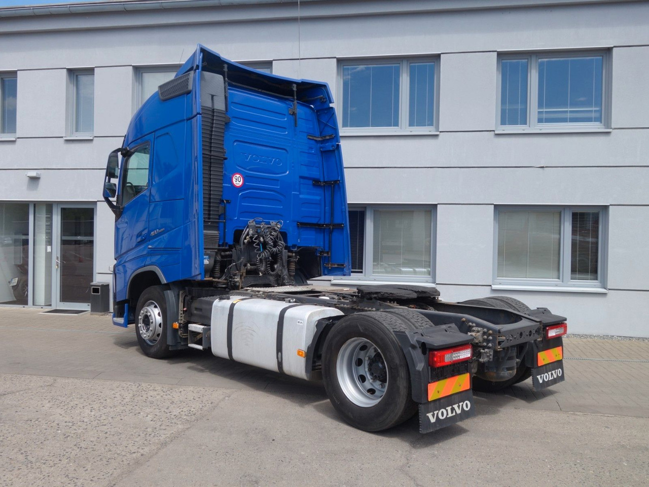 Volvo FH 460, Standard - Tractor head: gambar 4 Volvo FH 460, Standard - Tractor head: gambar 4