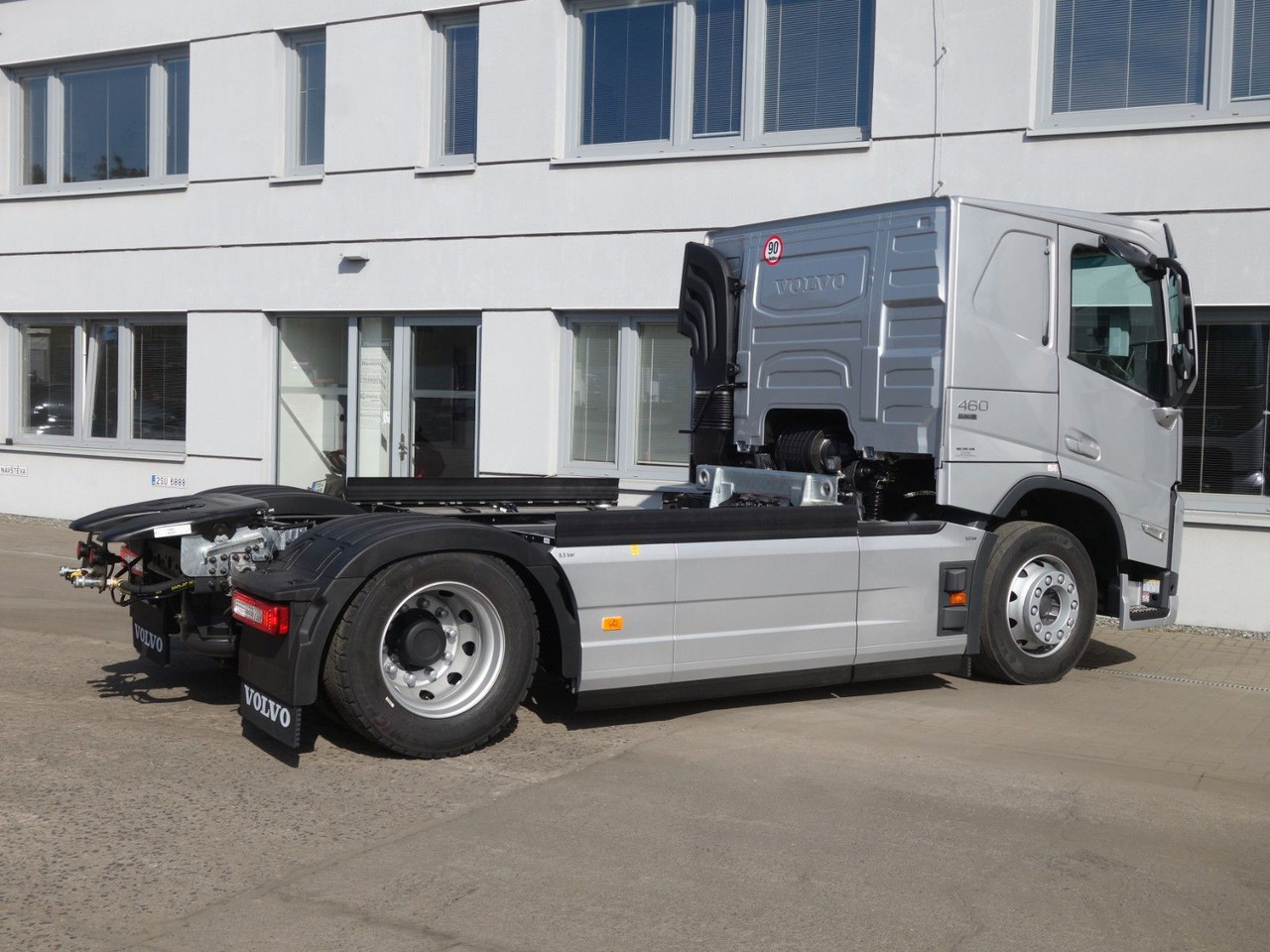 Volvo FM 13, 460 PS, Retarder , fur Euro Lohr Volvo FM 13, 460 PS, Retarder , fur Euro Lohr - Tractor head: gambar 4 Volvo FM 13, 460 PS, Retarder , fur Euro Lohr Volvo FM 13, 460 PS, Retarder , fur Euro Lohr - Tractor head: gambar 4
