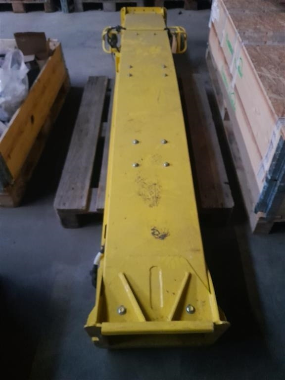 John Deere 8400 Tud - Peralatan untuk pembuatan jerami: gambar 2 John Deere 8400 Tud - Peralatan untuk pembuatan jerami: gambar 2