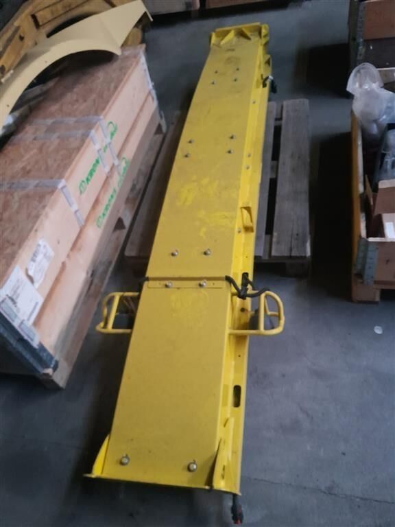 John Deere 8400 Tud - Peralatan untuk pembuatan jerami: gambar 1 John Deere 8400 Tud - Peralatan untuk pembuatan jerami: gambar 1