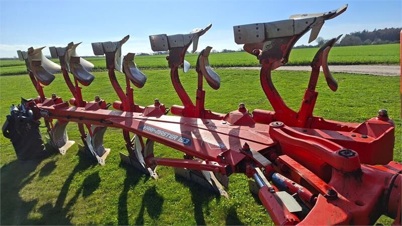 Kuhn Vari-Master 153 - Bajak: gambar 1 Kuhn Vari-Master 153 - Bajak: gambar 1
