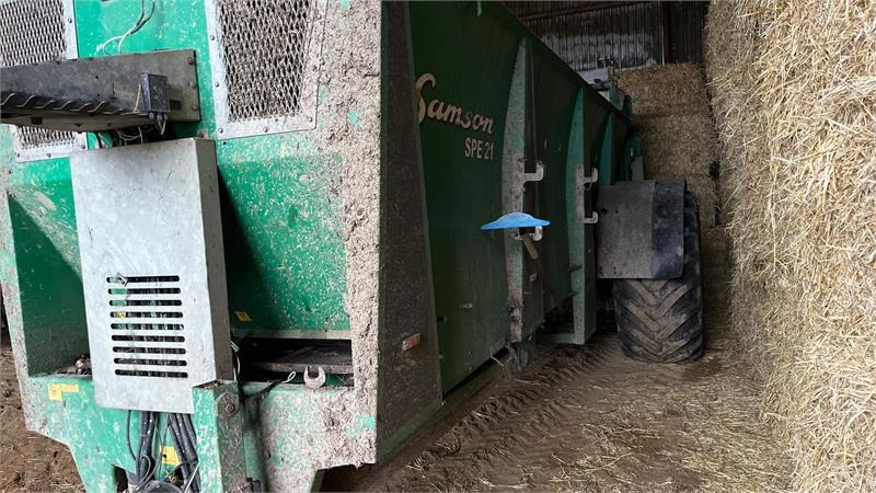 Samson SPE-21 - Penyebar kotoran: gambar 2 Samson SPE-21 - Penyebar kotoran: gambar 2