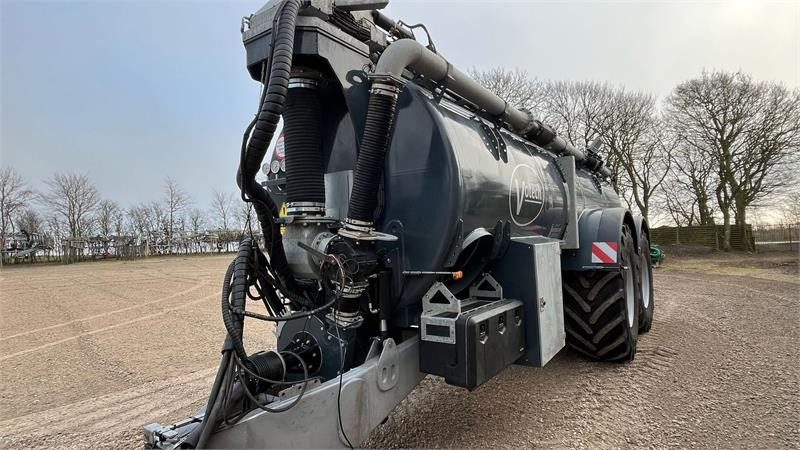 Votech VG2-22 XXL Dog Walk - Kapal tanker bubur: gambar 2 Votech VG2-22 XXL Dog Walk - Kapal tanker bubur: gambar 2