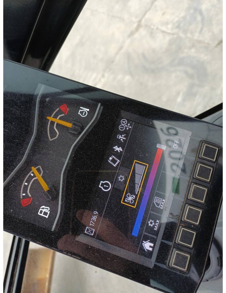 CAT 301.8-05 - Ekskavator perayap: gambar 5 CAT 301.8-05 - Ekskavator perayap: gambar 5