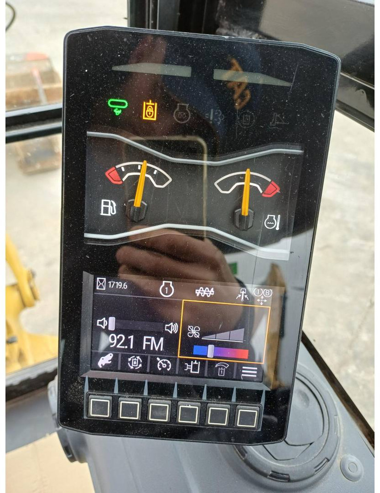 CAT 301.8-05 - Ekskavator perayap: gambar 5 CAT 301.8-05 - Ekskavator perayap: gambar 5