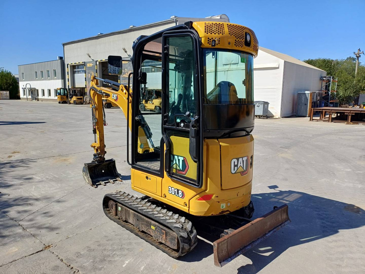 CAT 301.8-05 - Ekskavator perayap: gambar 4 CAT 301.8-05 - Ekskavator perayap: gambar 4