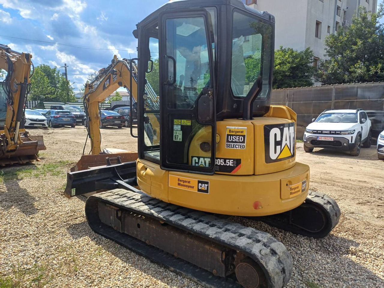 CAT 305.5E2CR - Ekskavator perayap: gambar 4 CAT 305.5E2CR - Ekskavator perayap: gambar 4