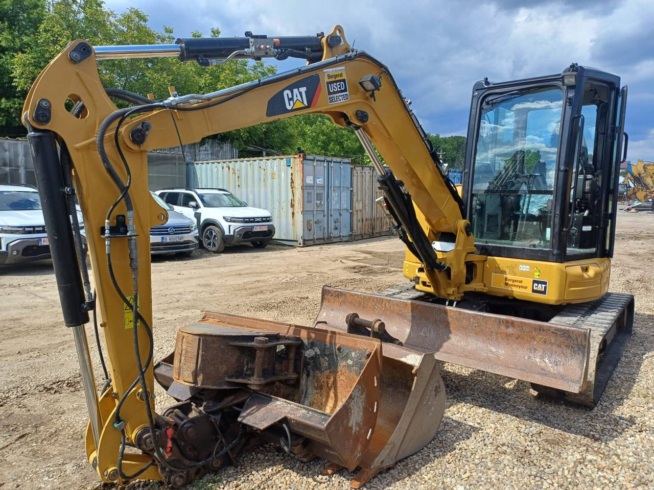 CAT 305.5E2CR - Ekskavator perayap: gambar 1 CAT 305.5E2CR - Ekskavator perayap: gambar 1