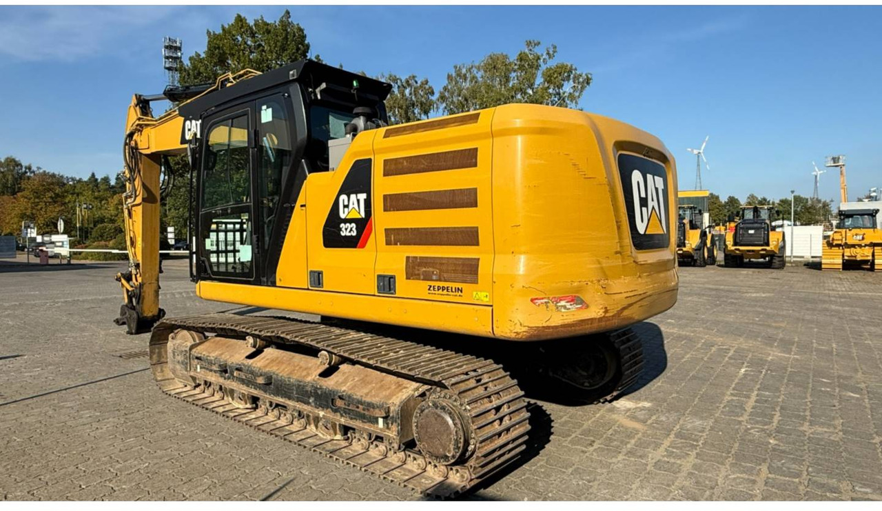 CAT 323-07 - Ekskavator perayap: gambar 4 CAT 323-07 - Ekskavator perayap: gambar 4
