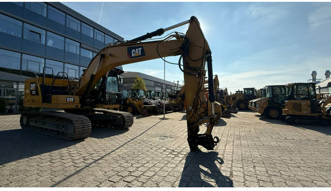 CAT 323-07 - Ekskavator perayap: gambar 2 CAT 323-07 - Ekskavator perayap: gambar 2